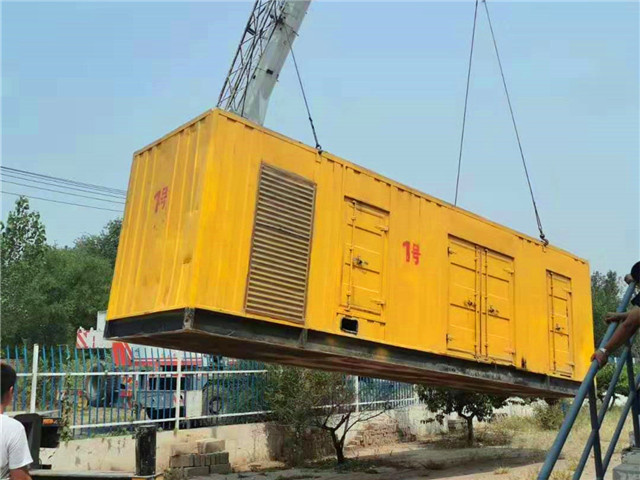 鲁甸300KW柴油发电机组油耗是多少?
