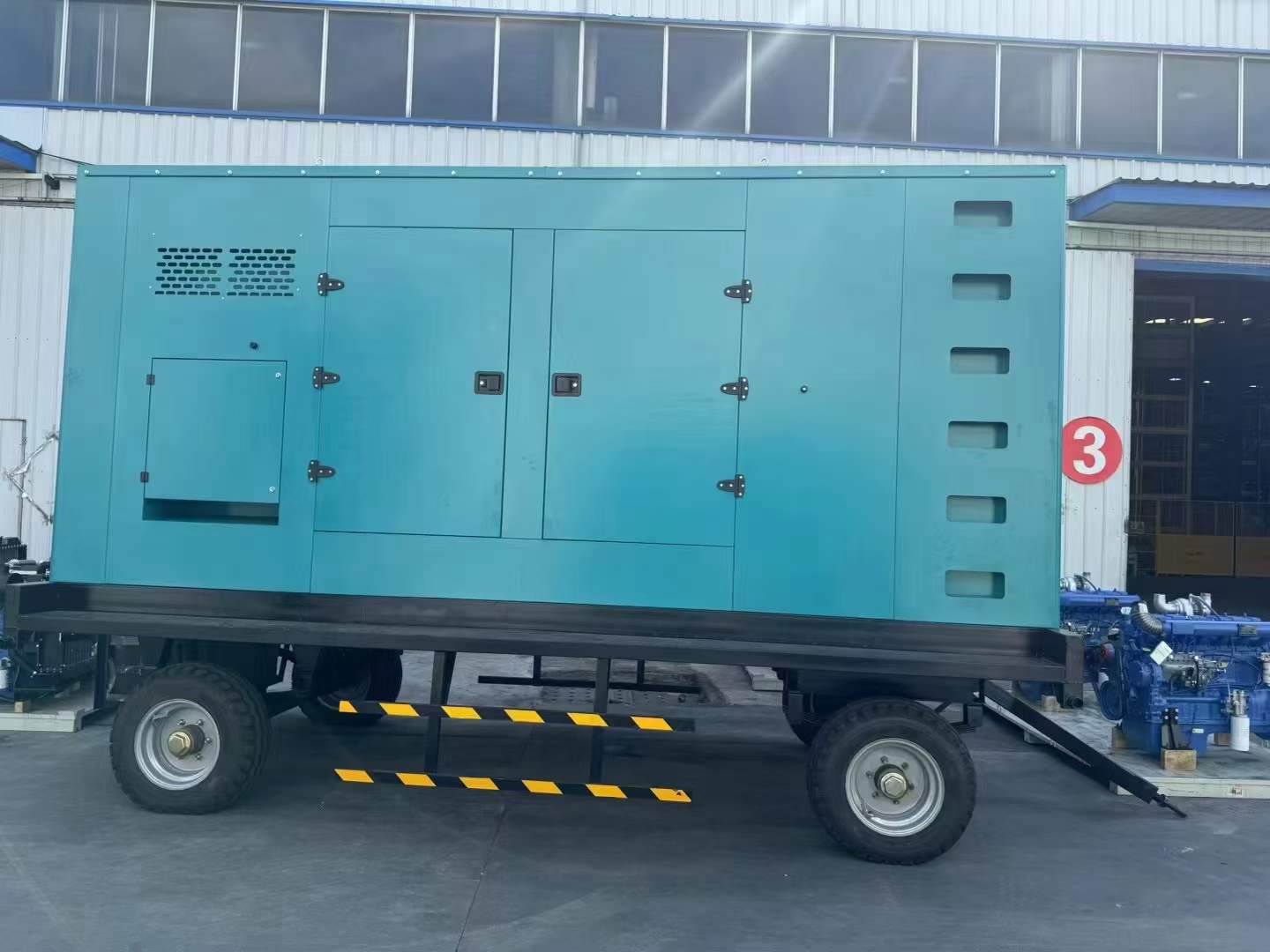 鲁甸2500KVA 负载启动电流大概是多少?