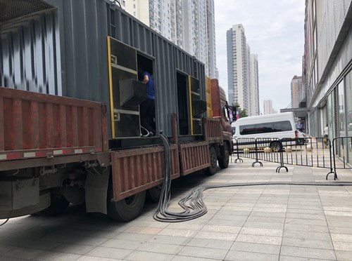 鲁甸冷却液不足的情况下如何检查柴油发电机组？